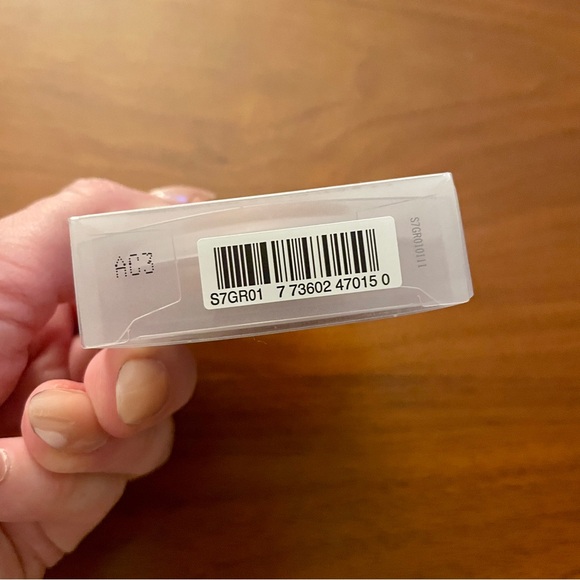 MAC Cosmetics GLOW PLAY CUSHIONY BLUSH in So Natural - Picture 13 of 14